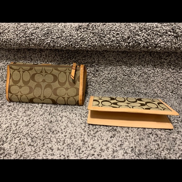 Coach wallets - Picture 5 of 5